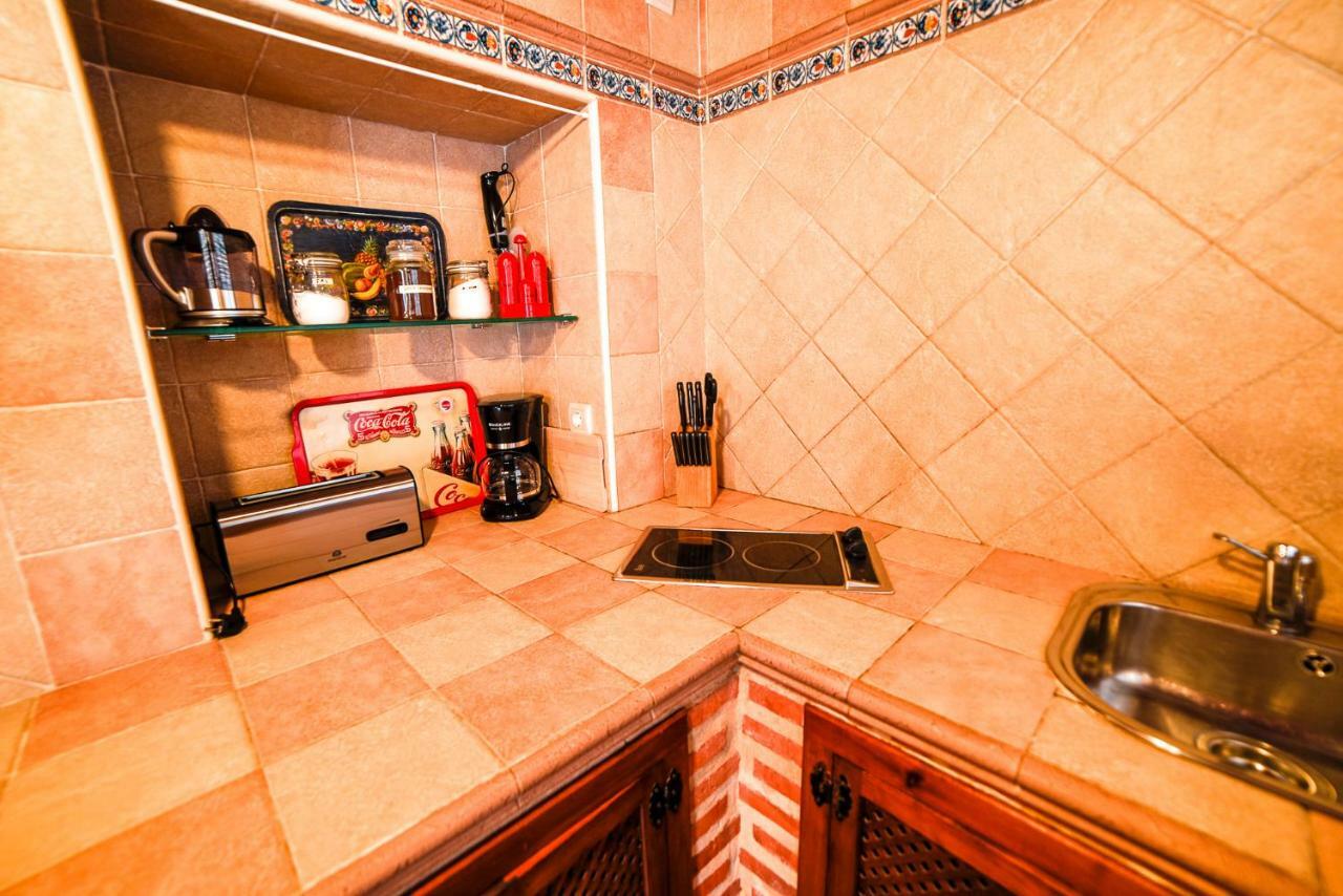 La Huerta Del Duero Guest House Villamarciel Luaran gambar